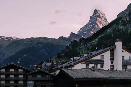 SchlossHouse Zermatt Wellbeing Rooms & Suites - 86