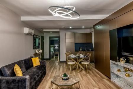 A Palace Suites - 215