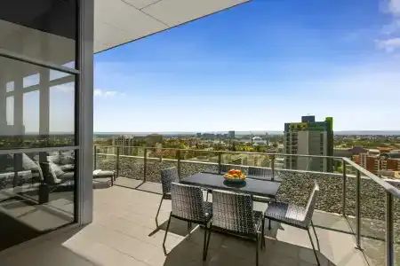 Quest East - 6