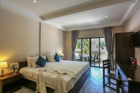 Naiharn Beach Resort - Sha Plus Extra - 2