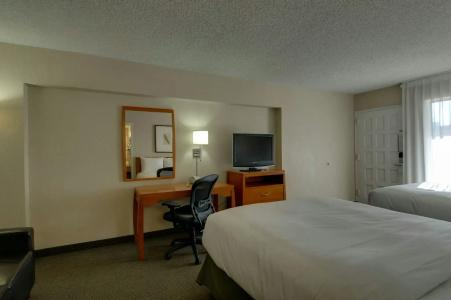 Vagabond Inn - 35