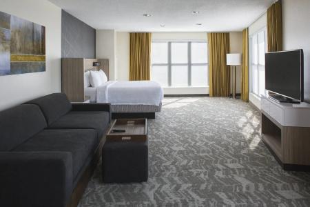 SpringHill Suites by Marriott Convention Center - 24