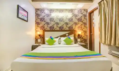 Treebo Trend Rockwell Plaza Karol Bagh - 25