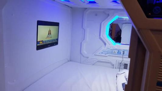 Galaxy Pods @ Chinatown - 5