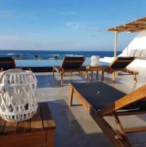 Almyra Oia Suites - 2
