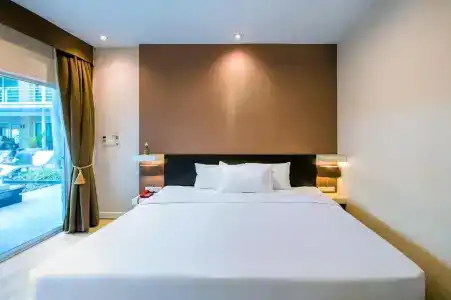 Qiu Sukhumvit - 75