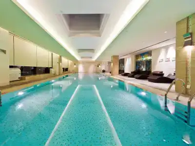 Holiday Inn Qingdao City Center, An Ihg - 14