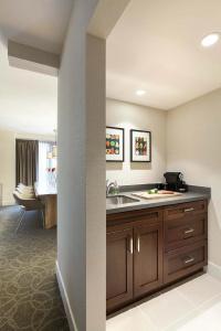 Radisson Blu Vancouver Airport & Marina - 24