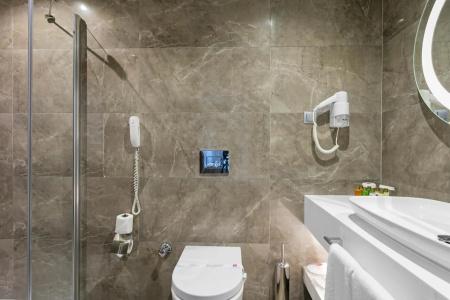 B Business & Spa - 7