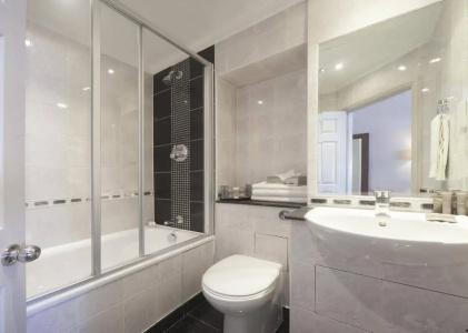 Fitzrovia - 9