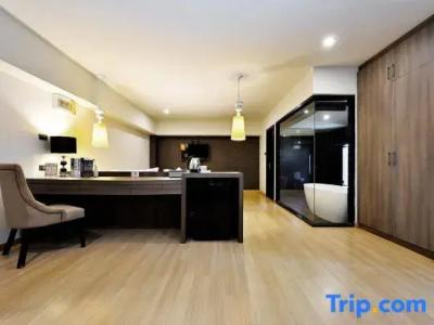 Diary Suite - 43