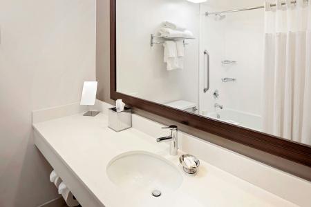 Courtyard by Marriott Fort Lauderdale North/Cypress Creek - 7