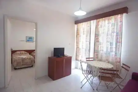 The s Apart & Suites - 4