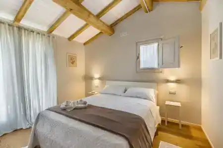 Tenuta Petra Bianca - 53