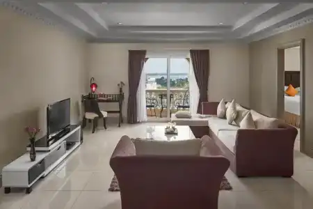 Palace Gate & Residence - 73