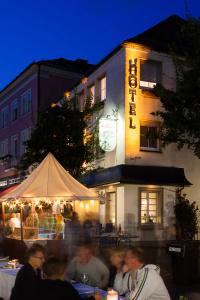 Zum Landsberger Hof - 12