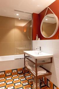 Hôtel Des Artistes - 56