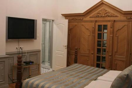 Boutique Kristofs - 137