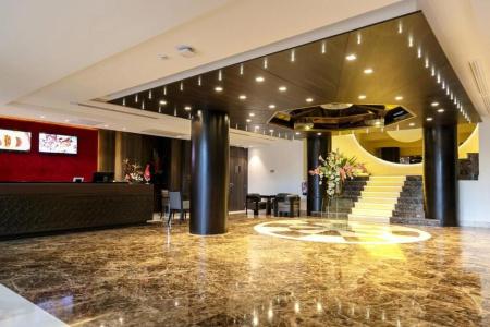 Radisson - 1