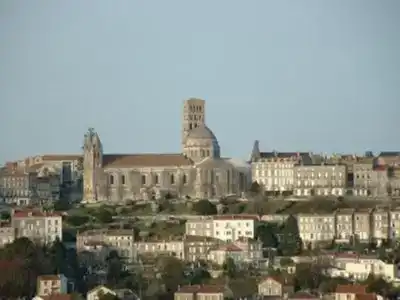 Hôtel des Pyrénées - 10
