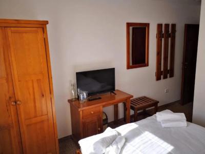 Todeva House and Tavern - 54