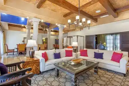 Omni & Spa at Montelucia - 92