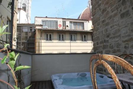 Donati Luxury Tower Suites - 114