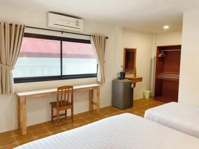 Bounty Resort - 74