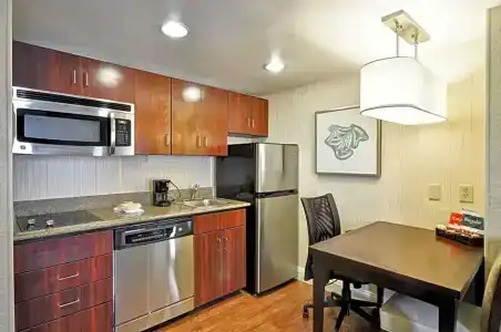 Homewood Suites by Hilton - 73
