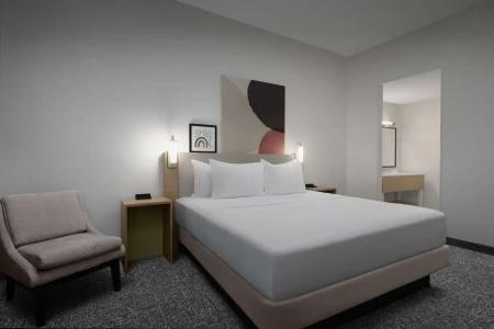 Baymont by Wyndham Miami Doral - 47