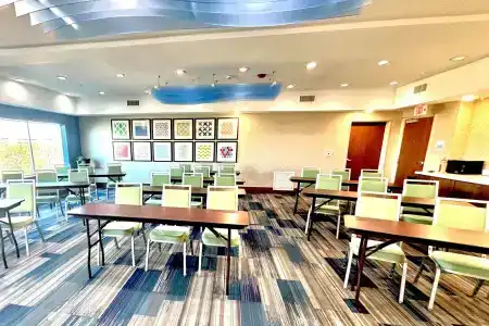 Holiday Inn Express & Suites - Houston Westchase - Westheimer, an IHG - 42