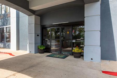 Quality Suites - 14