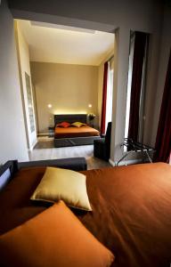 The Roman Empire Guesthouse - 121