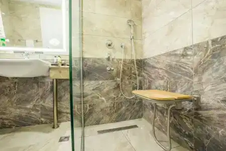 Karpalas City & Spa - 72