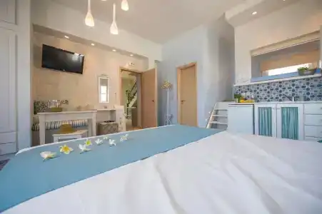 Aphrodite Studios - 152