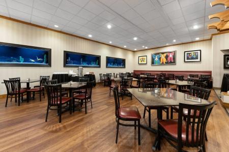 Wyndham Riverfront - 5