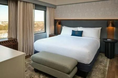Holiday Inn Charlotte University, An Ihg - 48