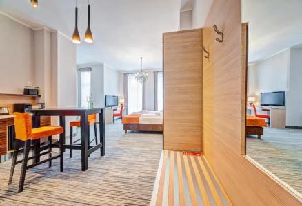 ApartFortune Old Town - 97