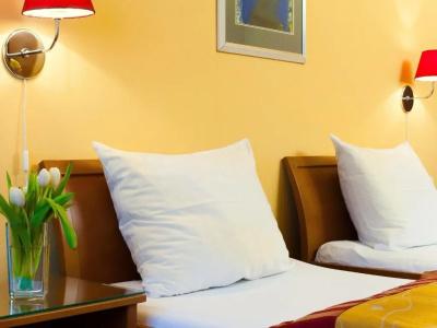 Cloister Inn - 46