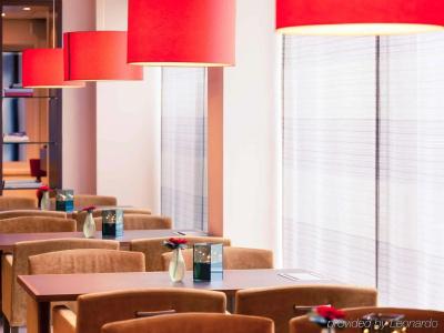 Mercure Groningen Martiniplaza - 1