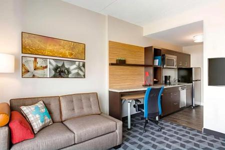 Fairfield Inn & Suites by Marriott - 49