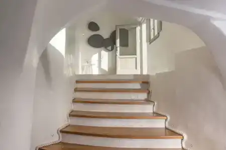 Elite Luxury Suites - 10
