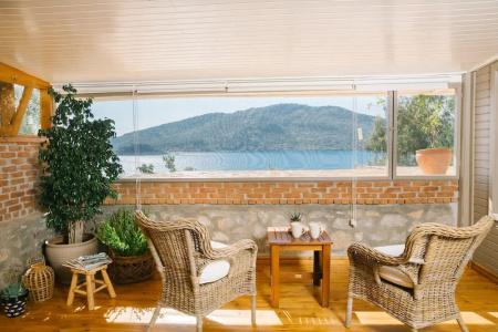 Karia Bel - Adult Only +12 - 86