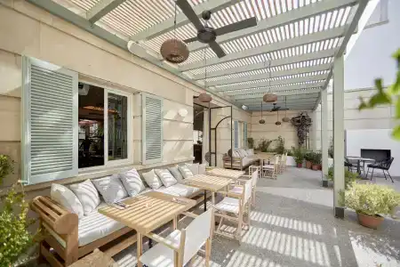 m House - 32