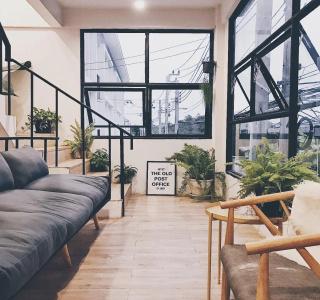 Beige Poshtels + Netflix - 12