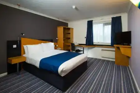 Holiday Inn Express Inverness, An Ihg - 55