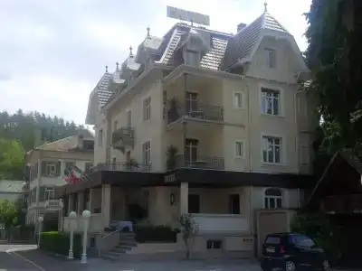De La Paix - 0