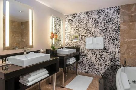 The Warwick Rittenhouse Square - 76