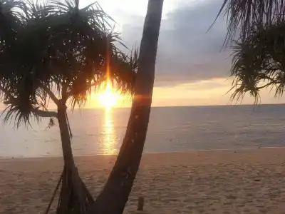 Lanta A&J Klong khong Beach - 11