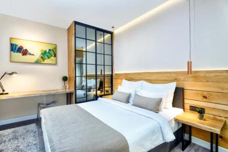 One Luxury Suites - 130
